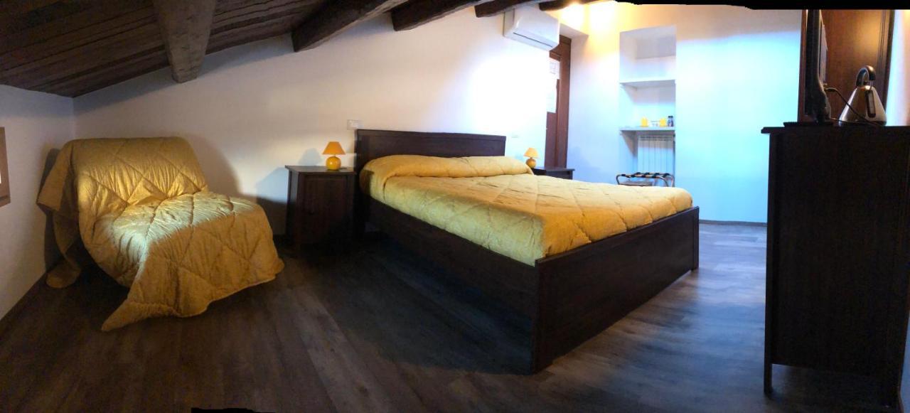 Bb Il Re Alla Reginella Guest House Ρώμη Εξωτερικό φωτογραφία