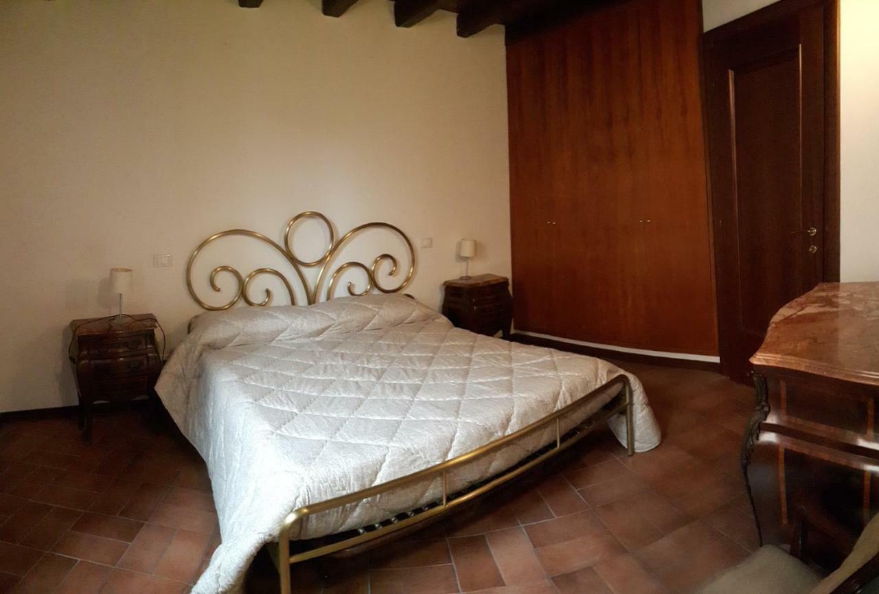 Bb Il Re Alla Reginella Guest House Ρώμη Εξωτερικό φωτογραφία