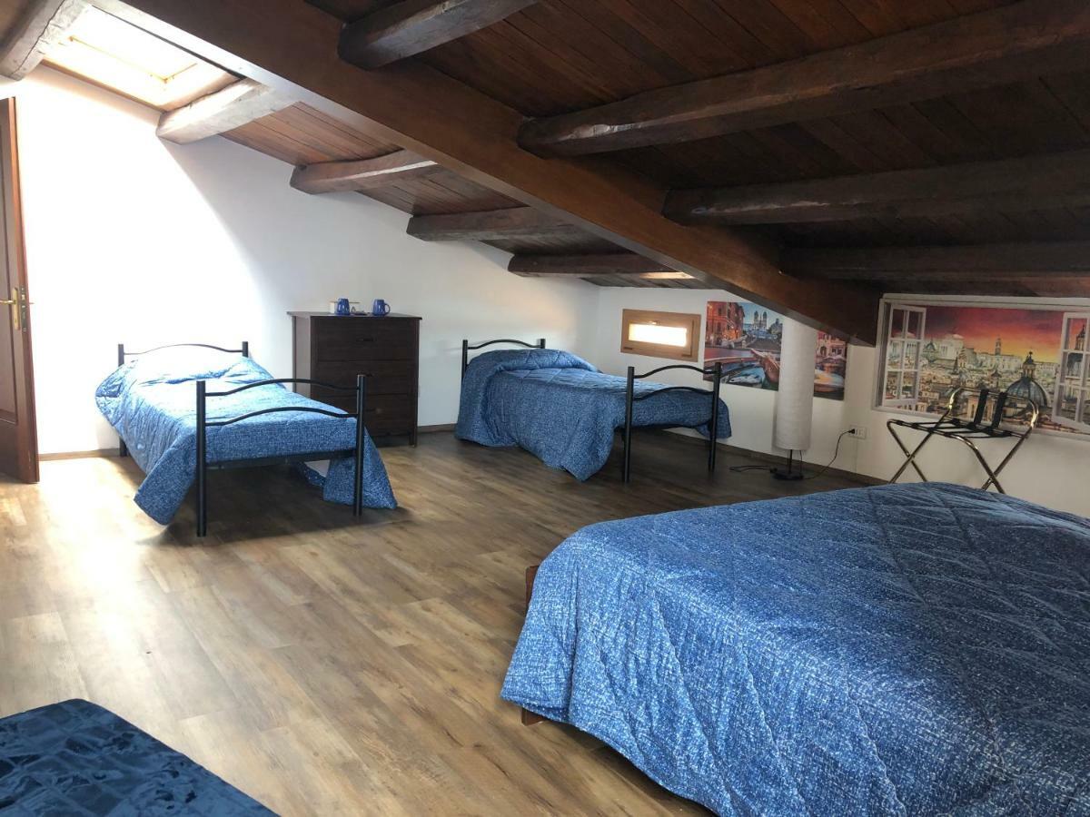 Bb Il Re Alla Reginella Guest House Ρώμη Εξωτερικό φωτογραφία